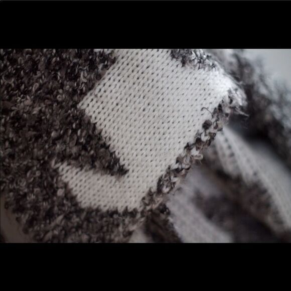 ✨Express Waterfall Cardigan✨ - Picture 6 of 6